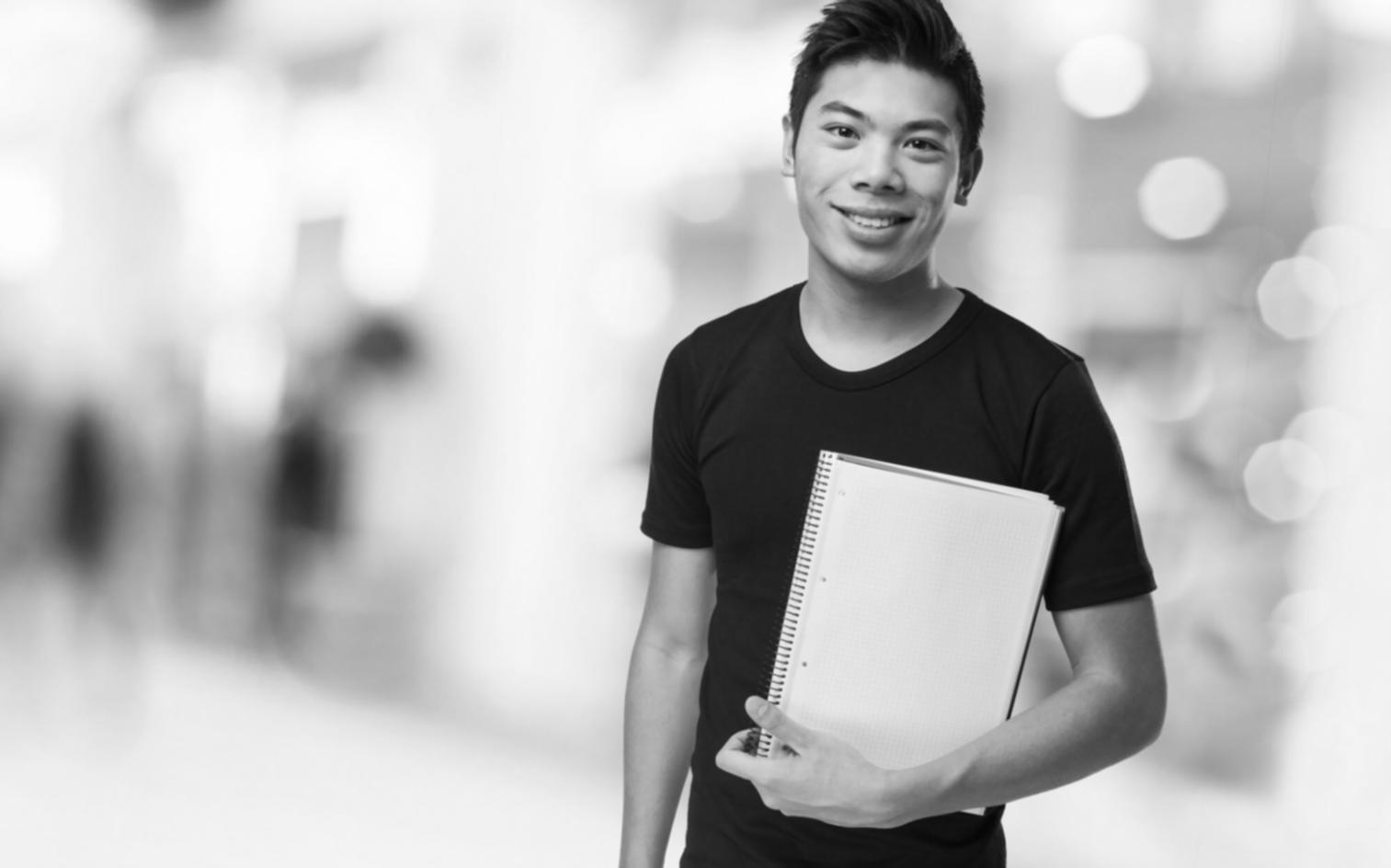 Materiales de estudio y recursos para análisis financiero