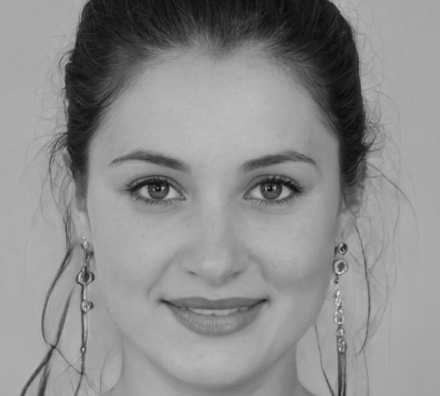 Carmen Vidal, instructora de análisis financiero